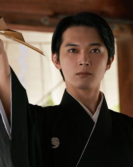 22 năm rồi mới có tuyệt tác điện ảnh xô đổ mọi kỷ lục, nam chính là báu vật nhan sắc top 1 cả nước- Ảnh 4.