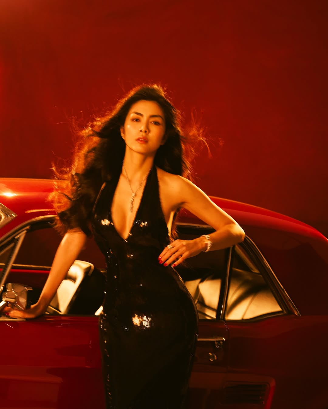 Ngọc nữ đẹp nhất Việt Nam là bà chủ chuỗi nhà hàng bề thế, sinh 3 con cho đại gia, U40 đẹp nóng bỏng- Ảnh 10.