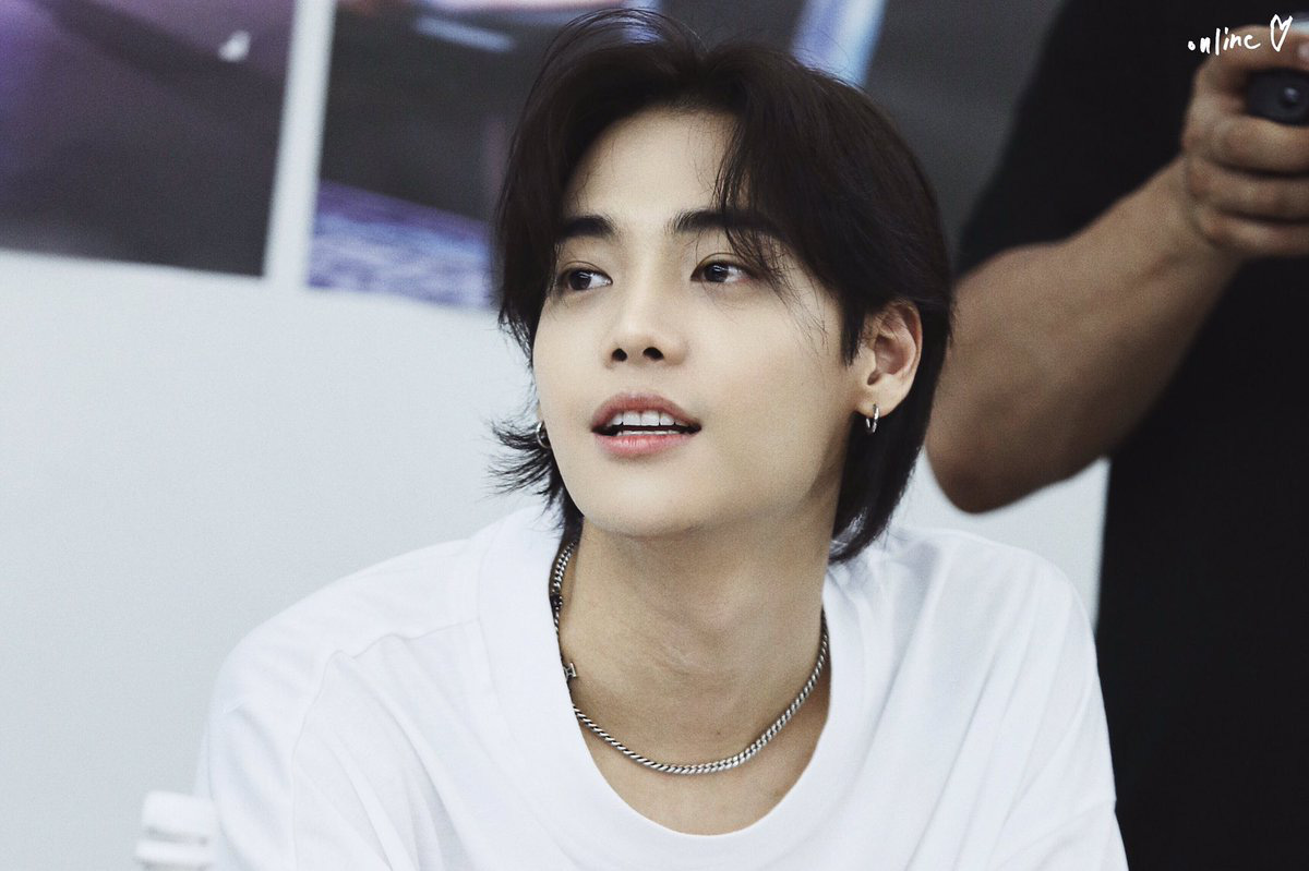 Chủ tịch 9X đẹp trai nhất showbiz biến mất bí ẩn suốt 5 năm, netizen phát hoảng: “Cứ như hoàn toàn bốc hơi vậy”- Ảnh 3.