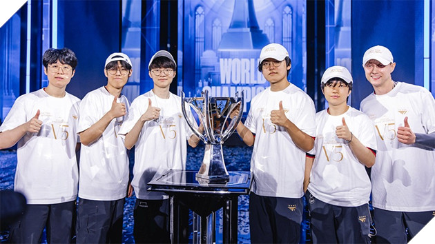 Oner Len Tieng Chia Se Ve Nhung Vi Tuong Duoc T1 Chon Lam Skin CKTG 2024 skin cktg