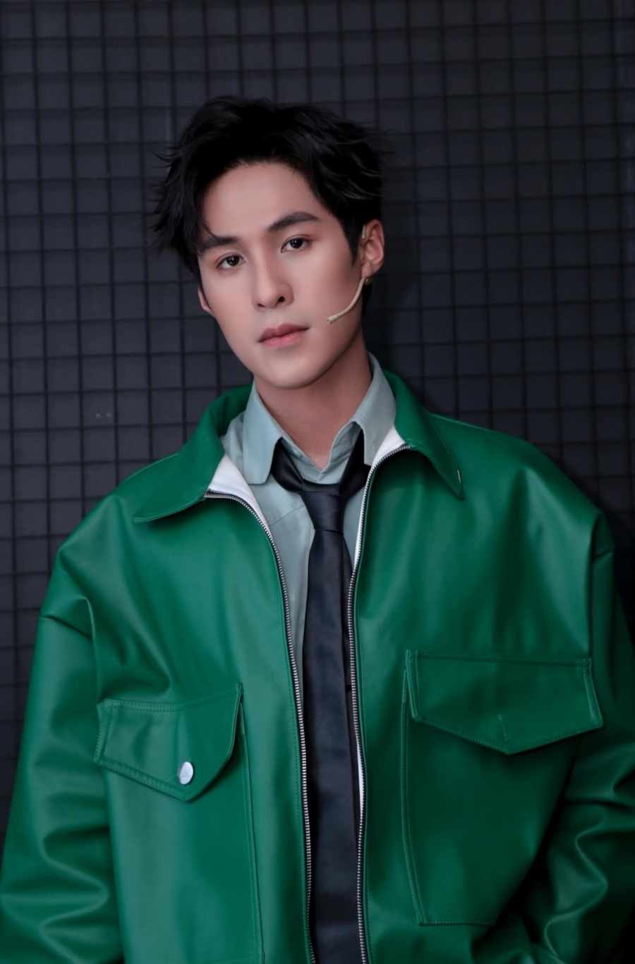 Nam thần Vbiz đóng phim nào flop phim đó, visual hot boy vườn trường cũng không cứu nổi ca này- Ảnh 6. Nam thần Vbiz đóng phim nào flop phim đó, visual hot boy vườn trường cũng không cứu nổi ca này- Ảnh 6.