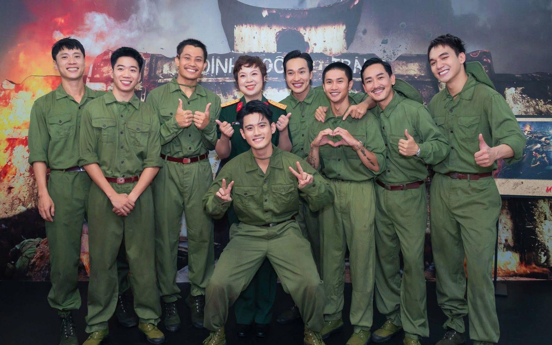 Người đứng sau màn xô đổ kỷ lục phim Trấn Thành- Ảnh 7. Người đứng sau màn xô đổ kỷ lục phim Trấn Thành- Ảnh 7.