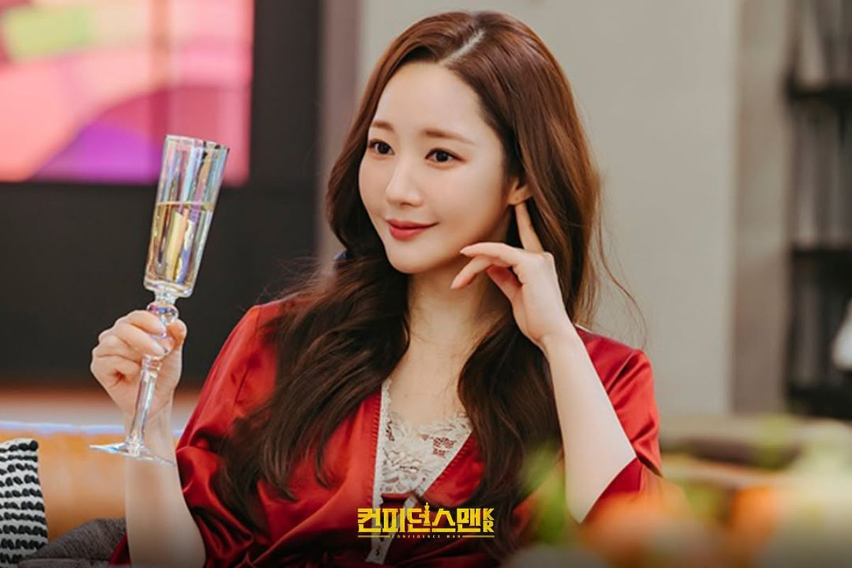 Nhan sắc giả dối của Park Min Young- Ảnh 1.