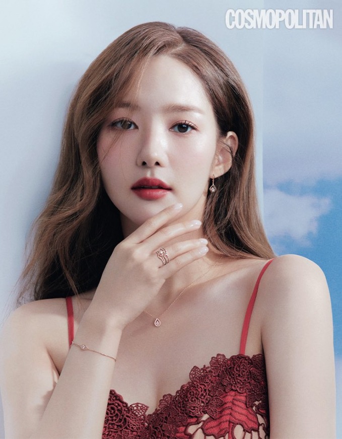 Nhiều bạn trai đại gia của mỹ nhân showbiz bị bắt khẩn- Ảnh 3.