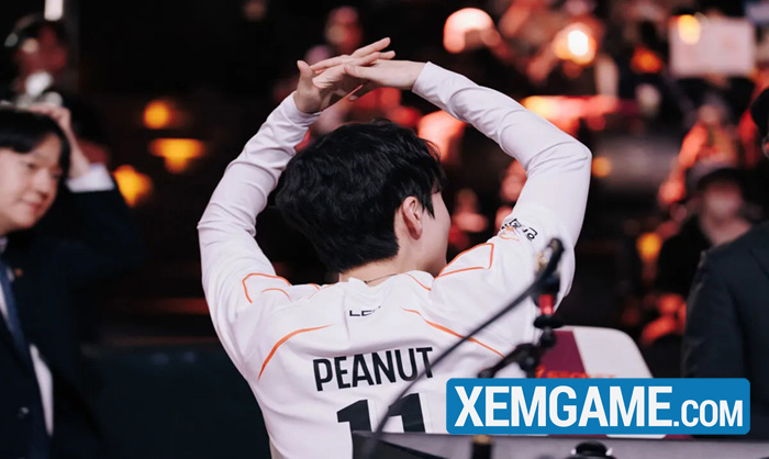 Peanut đánh giá cao Umti, muốn tiếp tục dùng Fearless Draft cho LMHT tương lai peanut first stand