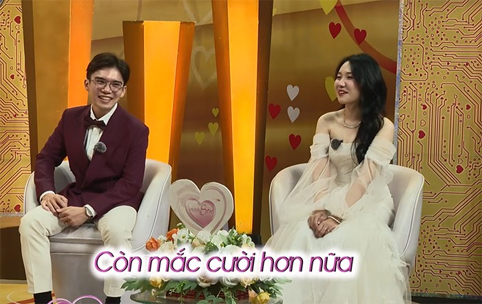 Phải lòng gái xinh hơn tuổi,