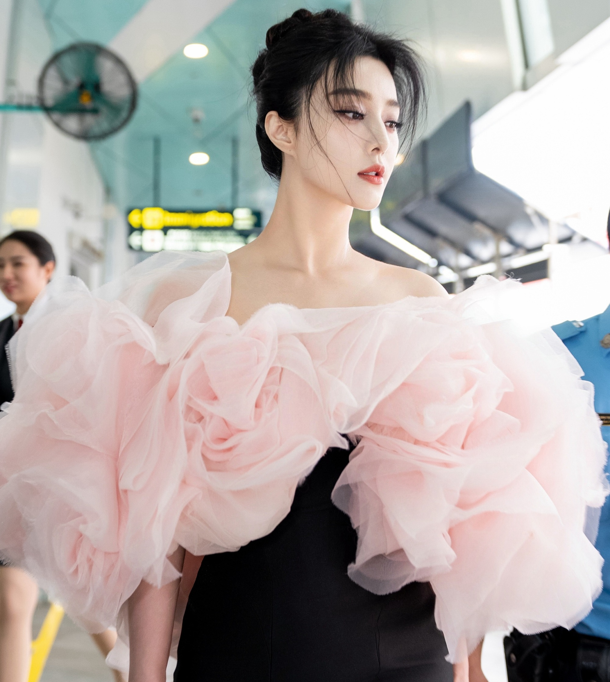 Lan truyền ảnh bikini khoe body nóng bỏng của Phạm Băng Băng- Ảnh 9.