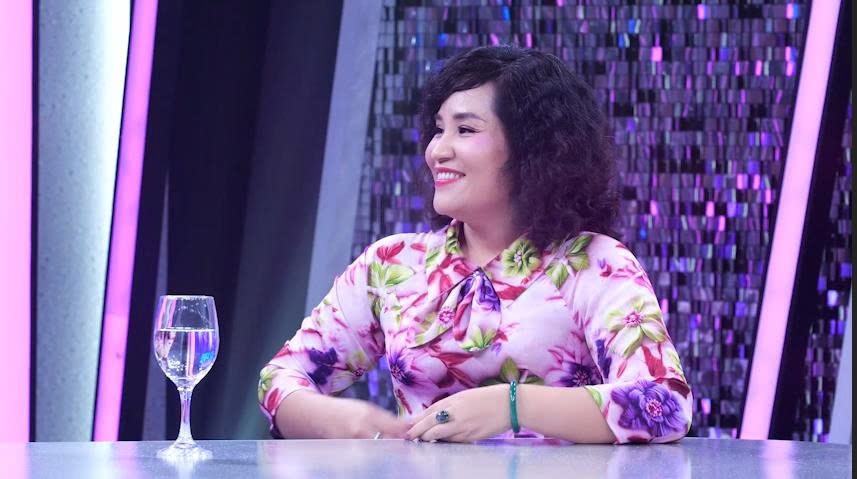 Tiến sĩ tâm lý Tô Nhi A cho rằng rượu bia không có lỗi, vấn đề nằm ở cách con người sử dụng.