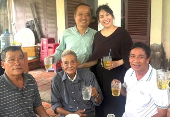 Phi Thanh Vân lên tiếng về thông tin liên quan đến bạn trai U60 sắp cưới- Ảnh 1. Phi Thanh Vân lên tiếng về thông tin liên quan đến bạn trai U60 sắp cưới- Ảnh 1.