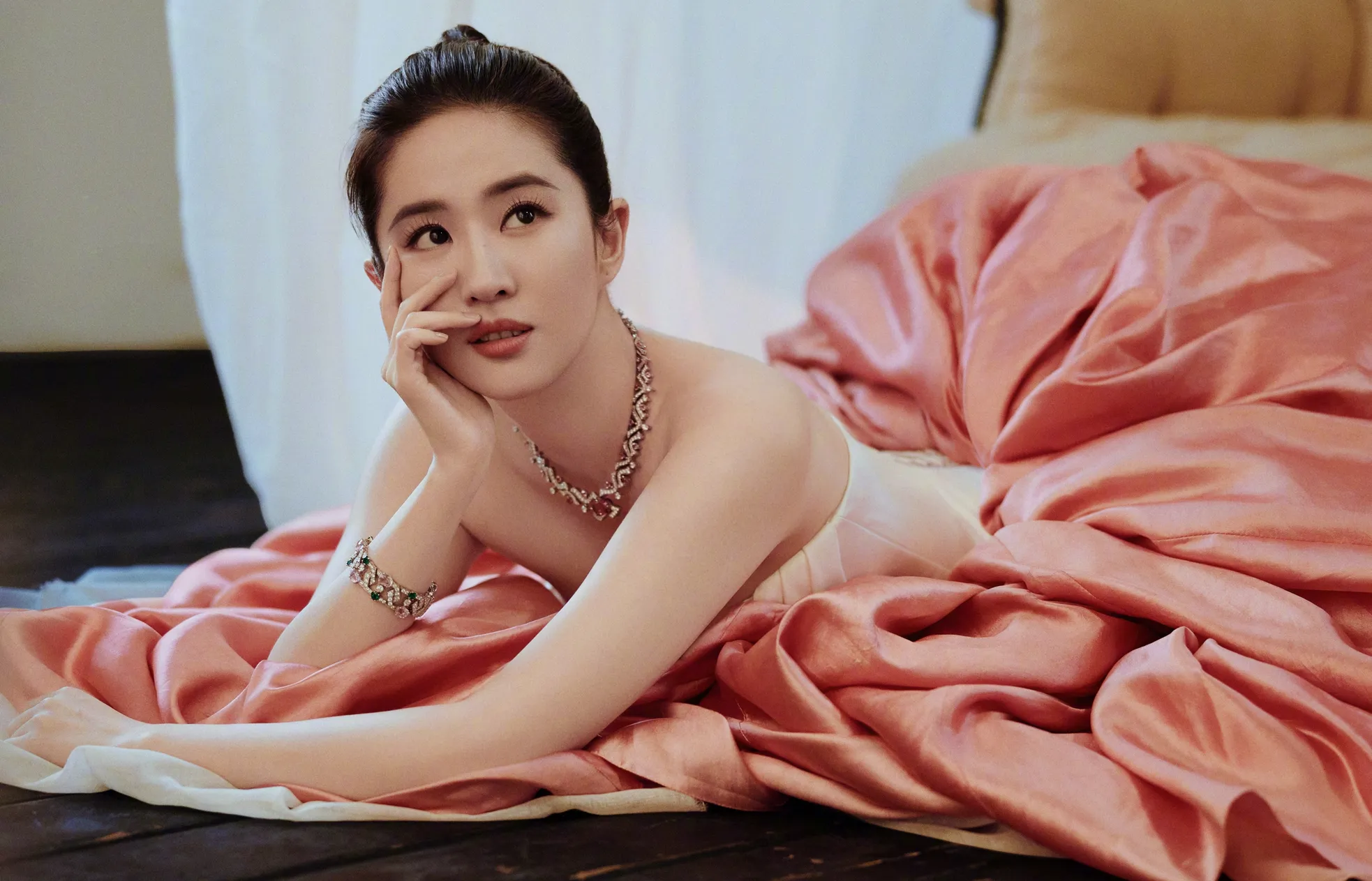 Lưu Diệc Phi lao đao- Ảnh 2.