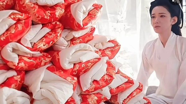 Bộ Phim Bị Tẩy Chay Và Biến Mất Khỏi Internet Vì Tình Tiết Khó Tin 30 Bộ Phim Bị Tẩy Chay Và Biến Mất Khỏi Internet Vì Tình Tiết Khó Tin phim ngan chua tinh tiet vo ly hxscjpg