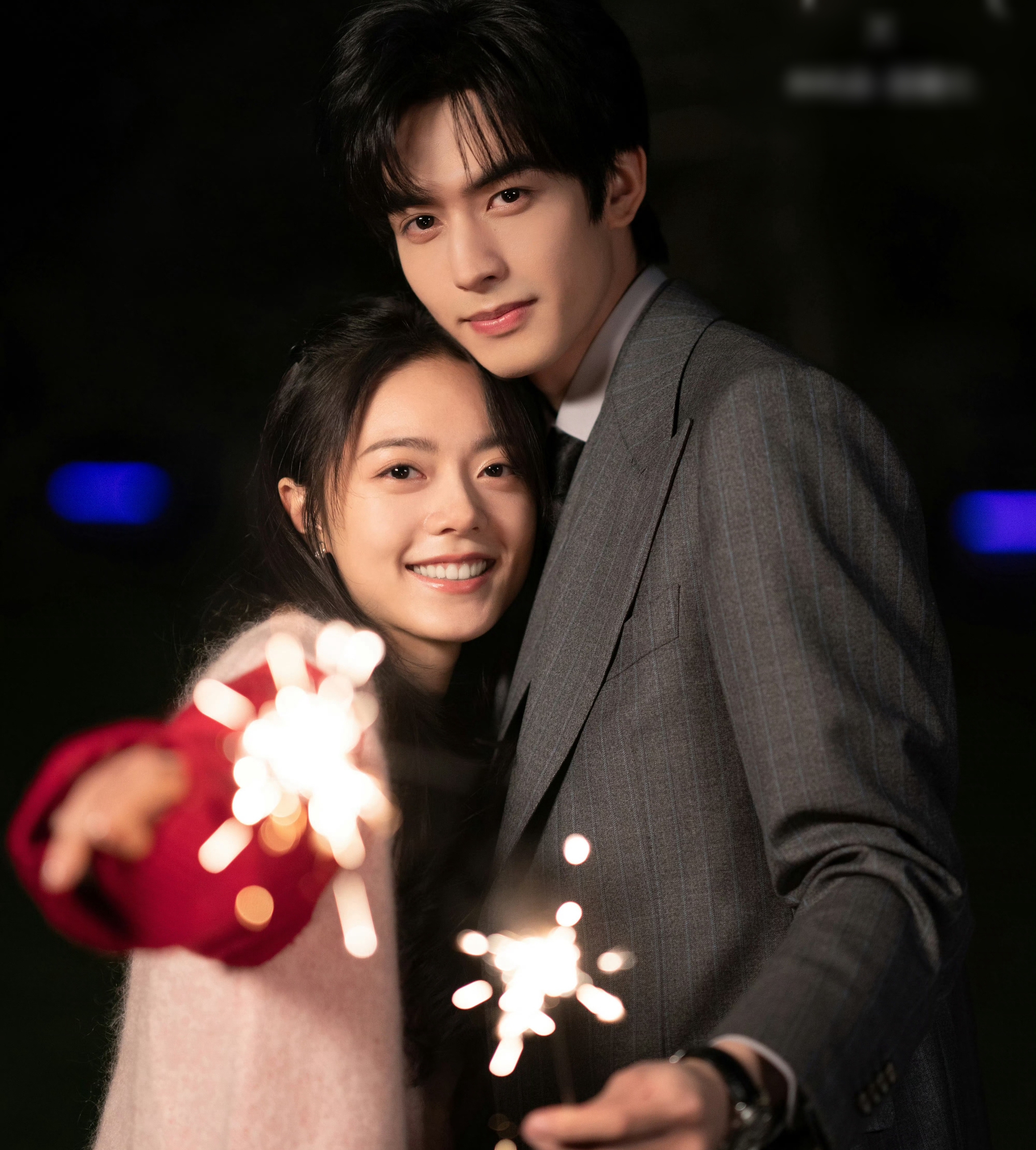 Làng giải trí Hoa ngữ thi nhau chiếm sóng mùng 1 Tết: Triệu Lệ Dĩnh trẻ đến khó tin, có cặp đôi còn tung ảnh cưới- Ảnh 5. Làng giải trí Hoa ngữ thi nhau chiếm sóng mùng 1 Tết: Triệu Lệ Dĩnh trẻ đến khó tin, có cặp đôi còn tung ảnh cưới- Ảnh 5.