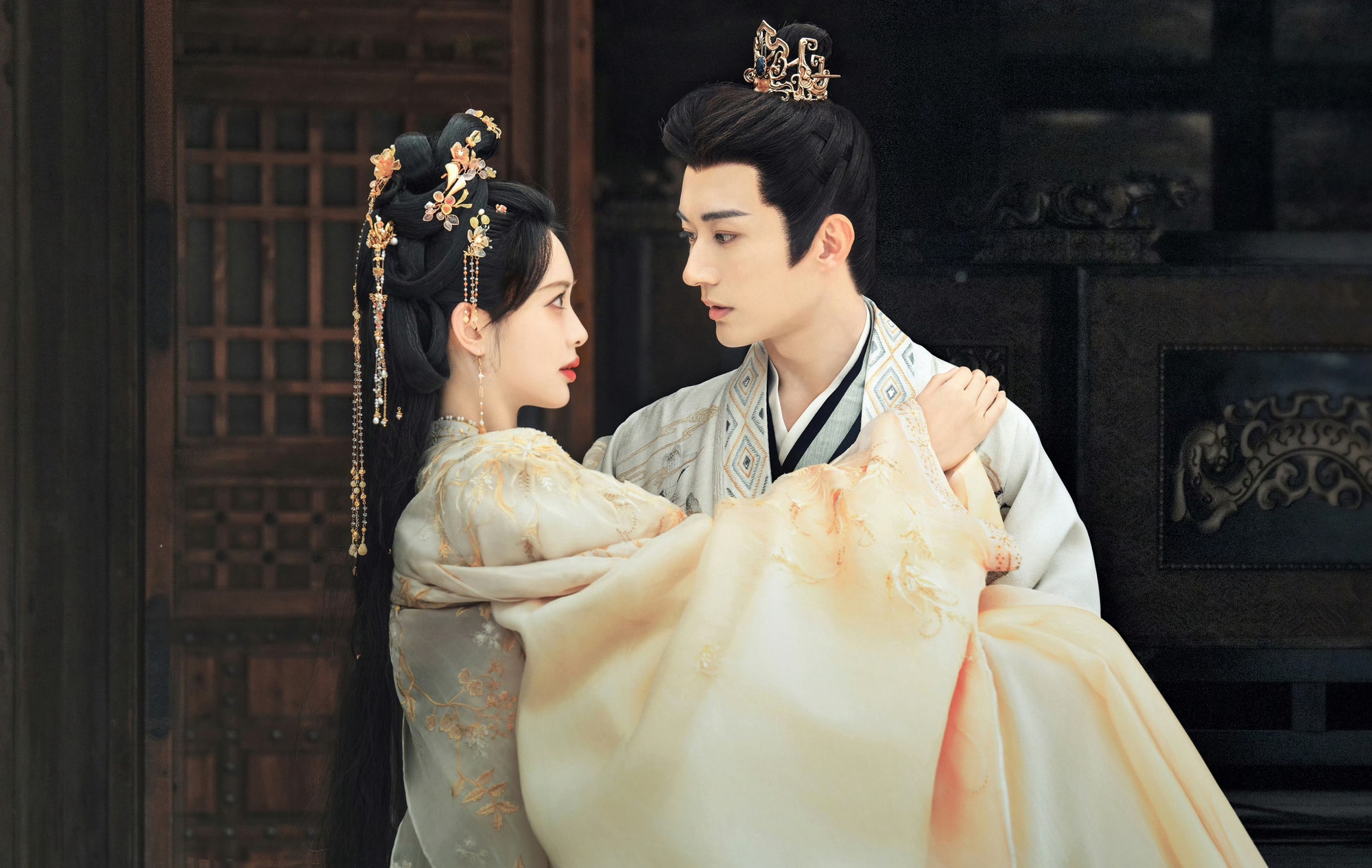 10 cặp đôi ngôn tình tung ảnh cực hot nhân dịp Valentine: Triệu Lộ Tư - Trần Vỹ Đình đẹp đôi xuất sắc chưa bằng 1 anh yêu tận 3 cô- Ảnh 7. 10 cặp đôi ngôn tình tung ảnh cực hot nhân dịp Valentine: Triệu Lộ Tư - Trần Vỹ Đình đẹp đôi xuất sắc chưa bằng 1 anh yêu tận 3 cô- Ảnh 7.