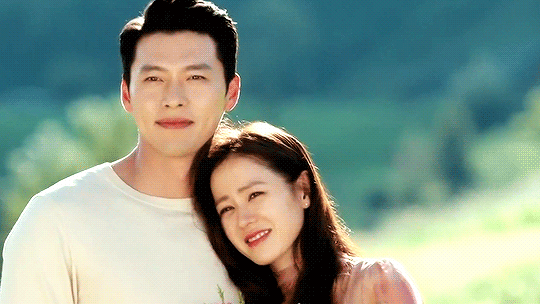 Son Ye Jin - Hyun Bin sắp lên chức bố mẹ lần nữa?- Ảnh 3. Son Ye Jin - Hyun Bin sắp lên chức bố mẹ lần nữa?- Ảnh 3.