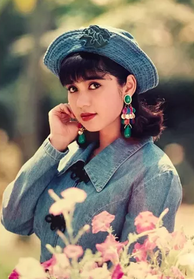 Mỹ nhân cả nước biết mặt: Từng chảnh chọe, chèn ép người khác, cuộc sống tuổi 53 ra sao sau khi giải nghệ?- Ảnh 3. Mỹ nhân cả nước biết mặt: Từng chảnh chọe, chèn ép người khác, cuộc sống tuổi 53 ra sao sau khi giải nghệ?- Ảnh 3.