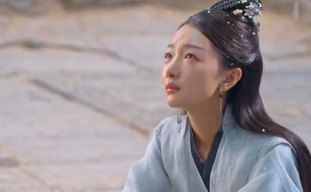 10 lần phim Trung chọn sai nữ chính: Lưu Diệc Phi phá nát nguyên tác, cô cuối bị chê “vừa quê vừa xấu”- Ảnh 5.