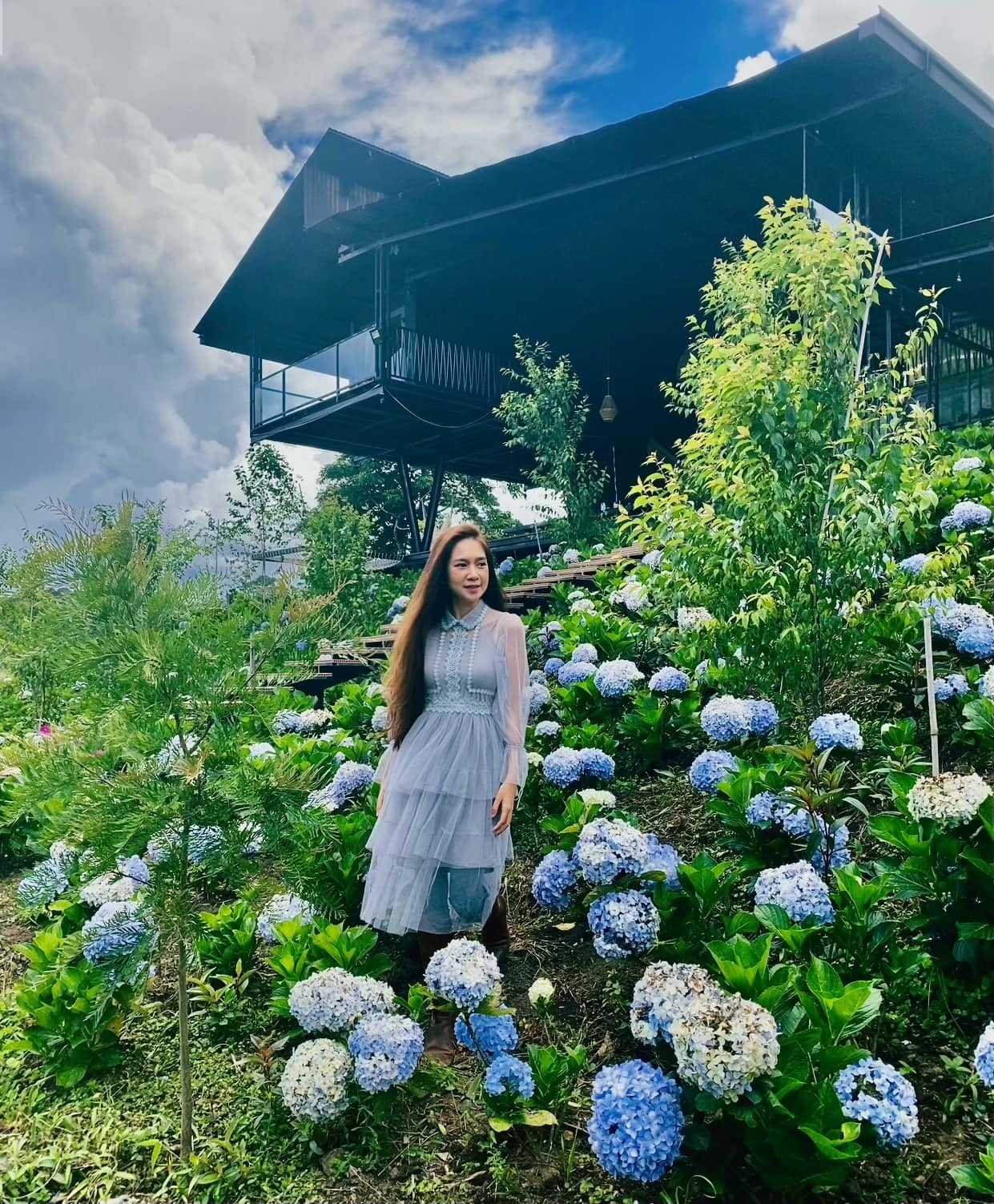 Mỹ nhân Việt sở hữu biệt thự 40 tỷ, làm chủ 4 công ty, xuất hiện vài giây ở Lật Mặt 8 vẫn bùng nổ visual- Ảnh 8.