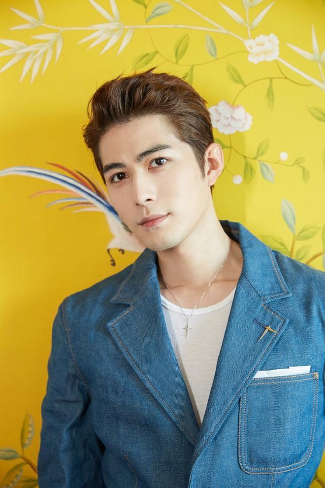 Người hâm mộ của nam diễn viên đều đang bày tỏ sự tiếc nuối cũng như bất lực khi thần tượng bị kéo vào vòng xoáy drama dù chẳng hề làm gì Người hâm mộ của nam diễn viên đều đang bày tỏ sự tiếc nuối cũng như bất lực khi thần tượng bị kéo vào vòng xoáy drama dù chẳng hề làm gì