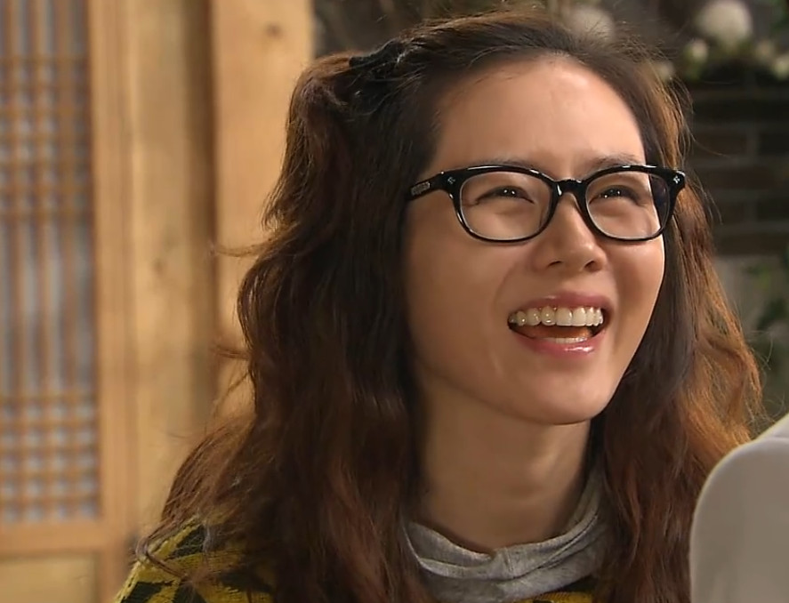 5 mỹ nhân Hàn là “kẻ thù của người hướng nội”: Thấy Son Ye Jin là khóc thét, số 1 kém duyên thôi rồi- Ảnh 2.