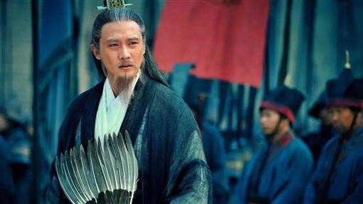 Cái quạt của Gia Cát Lượng rốt cuộc là gì và có ý nghĩa như thế nào?- Ảnh 1.