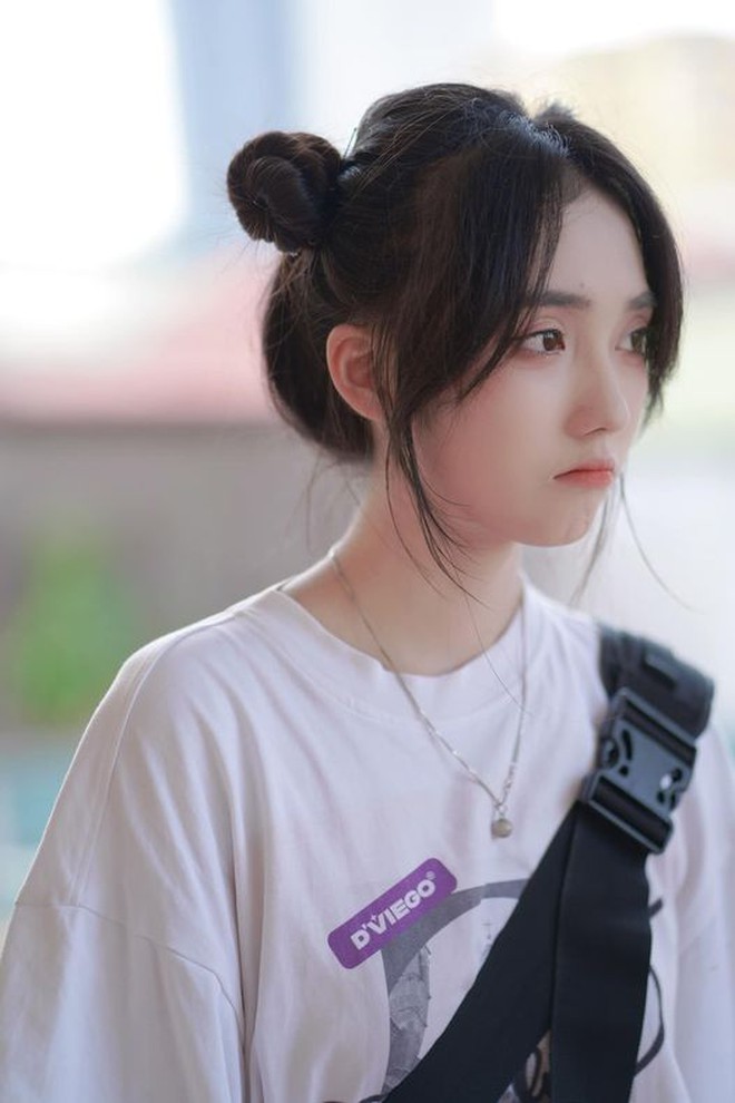 Chạm mặt hot girl bóng rổ từng gây