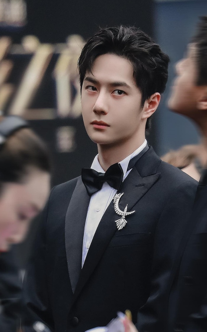 Vụ ông lớn showbiz bị tuyên án tử: 1 sao nam hạng A lộ ảnh thân mật đáng ngờ,