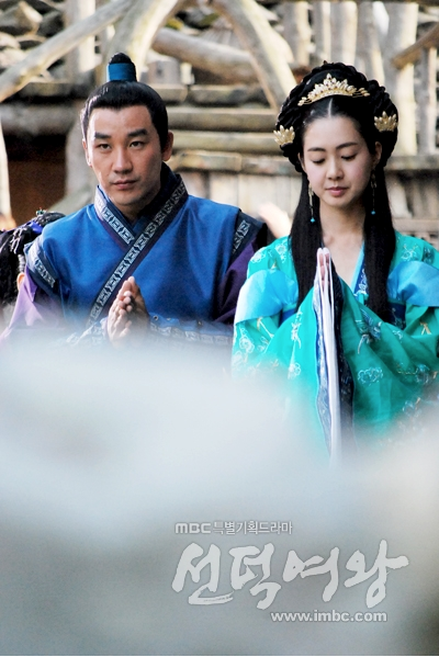 Sự hết thời của 1 sao hạng A: 11 năm không ai mời đóng phim, bị 3 ông lớn