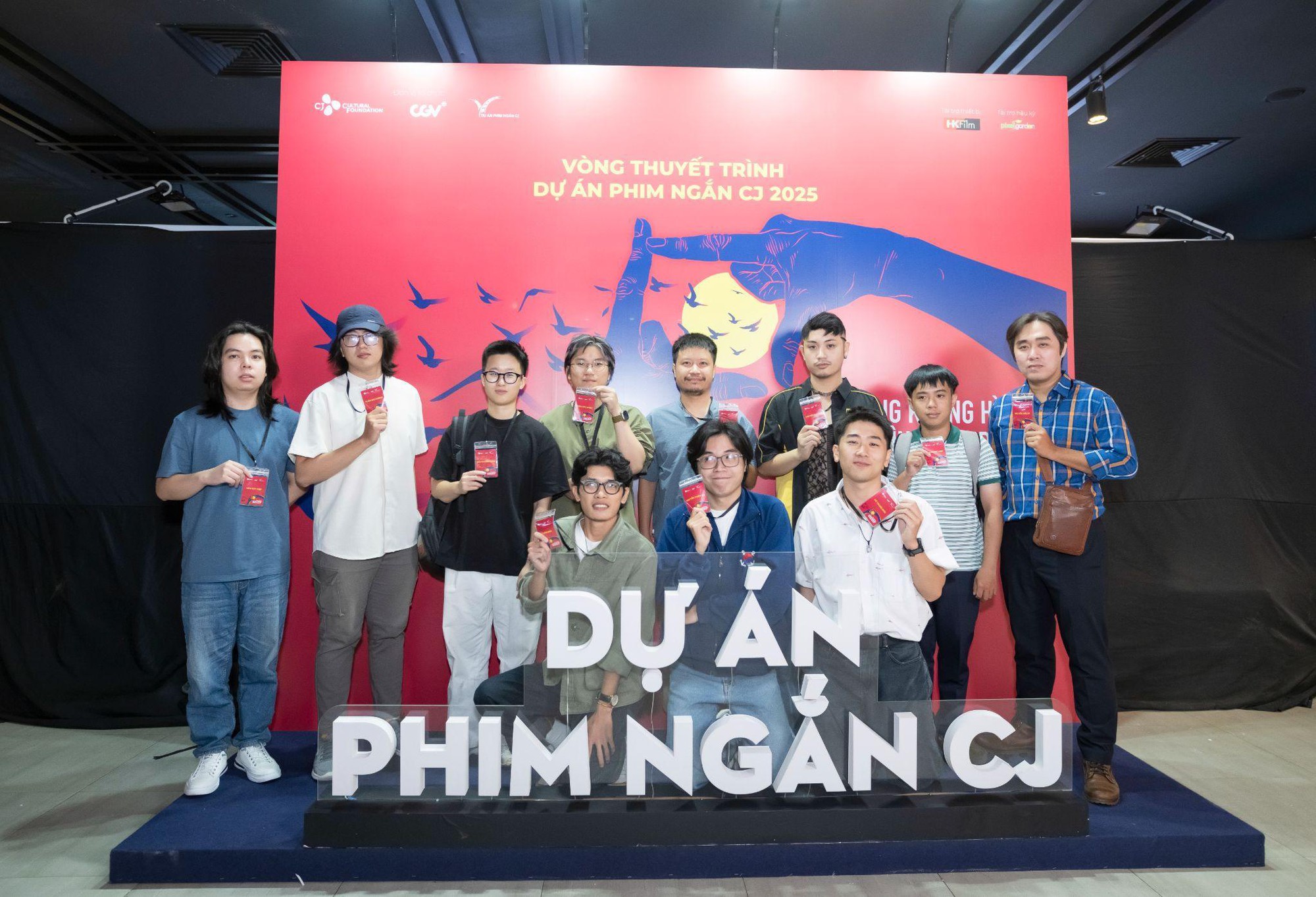 5 gương mặt mới được giới điện ảnh Việt Nam trông chờ- Ảnh 1.