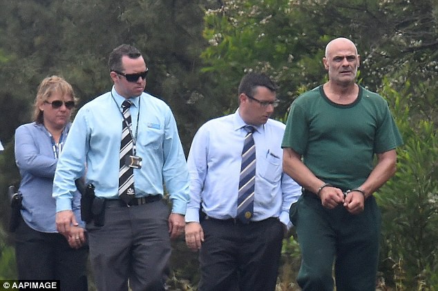 Bé gái gốc Việt biến mất “vào hư vô” trên đường đi học ở Úc, 18 năm sau thủ phạm lộ diện khiến bố mẹ