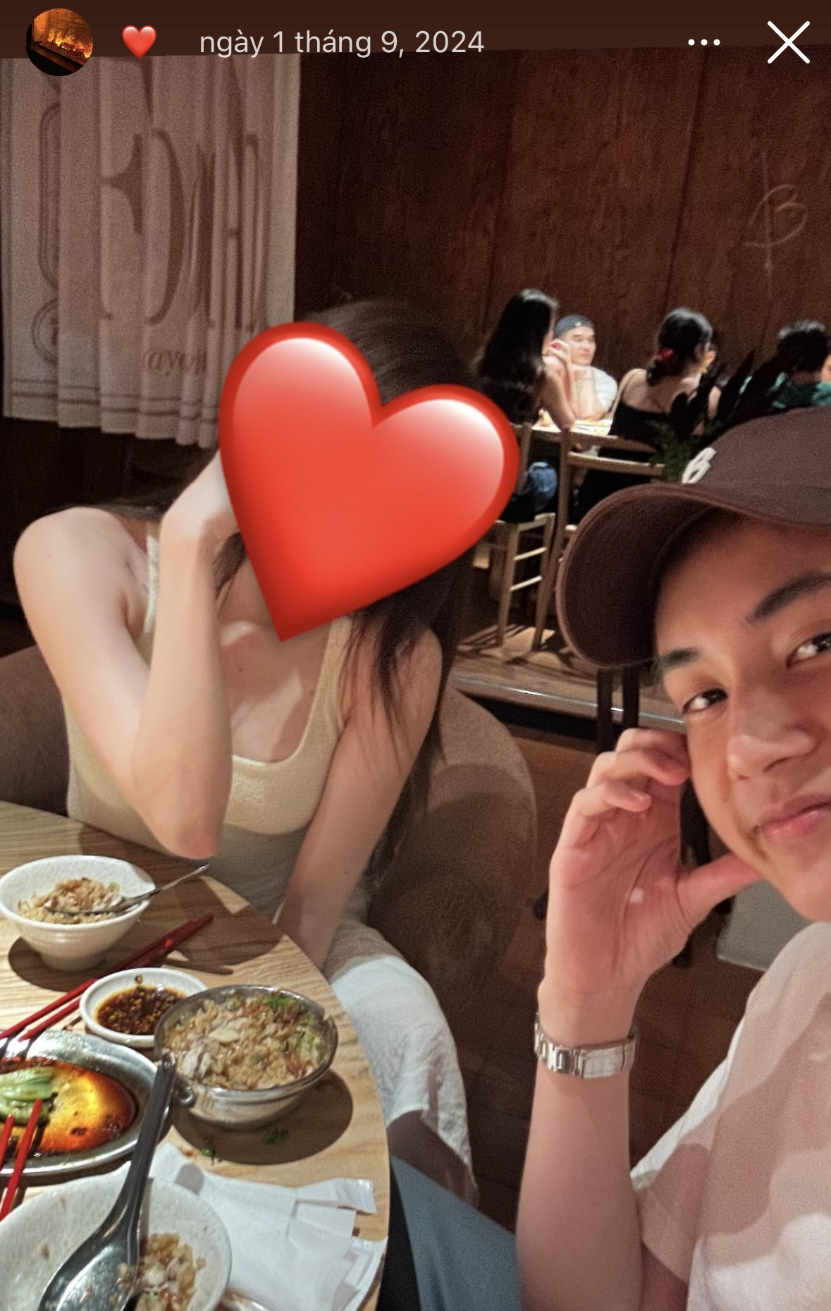 Hậu chia tay bạn gái hot girl, cựu tuyển thủ nổi tiếng bất ngờ đăng clip thân mật- Ảnh 1. Hậu chia tay bạn gái hot girl, cựu tuyển thủ nổi tiếng bất ngờ đăng clip thân mật- Ảnh 1.