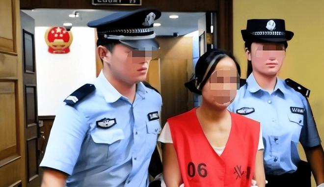 Cụ ông 75 tuổi tử vong bất thường tại cơ sở mại dâm: Hiện trường khiến cảnh sát vô cùng “khó xử”- Ảnh 3. Cụ ông 75 tuổi tử vong bất thường tại cơ sở mại dâm: Hiện trường khiến cảnh sát vô cùng “khó xử”- Ảnh 3.