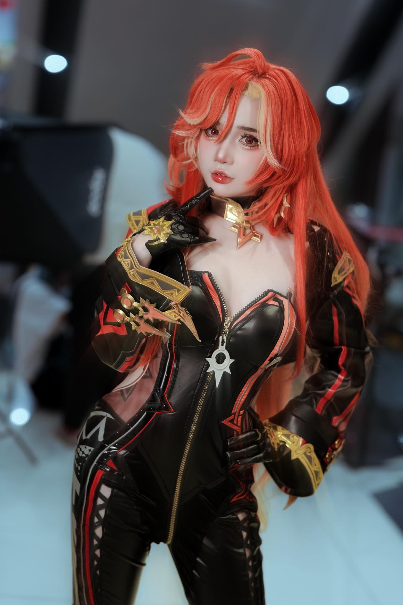 Không rời mắt khỏi loạt bài đăng nóng bỏng, tỏa Không rời mắt khỏi loạt bài đăng nóng bỏng, tỏa