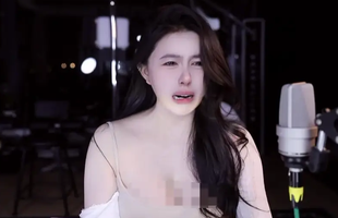 Nữ streamer bật khóc nức nở ngay trên livestream vì yêu cầu "nhạy cảm" của fan photo 1740542030638 1740542030818726692423 39 0 549 816 crop 1740542080966552936198png