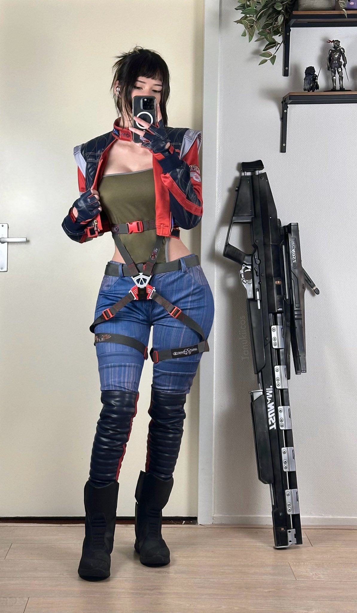 Fangirl Dark Souls lên đồ “khoe dáng” khiến người xem mê mẩn- Ảnh 2. Fangirl Dark Souls lên đồ “khoe dáng” khiến người xem mê mẩn- Ảnh 2.