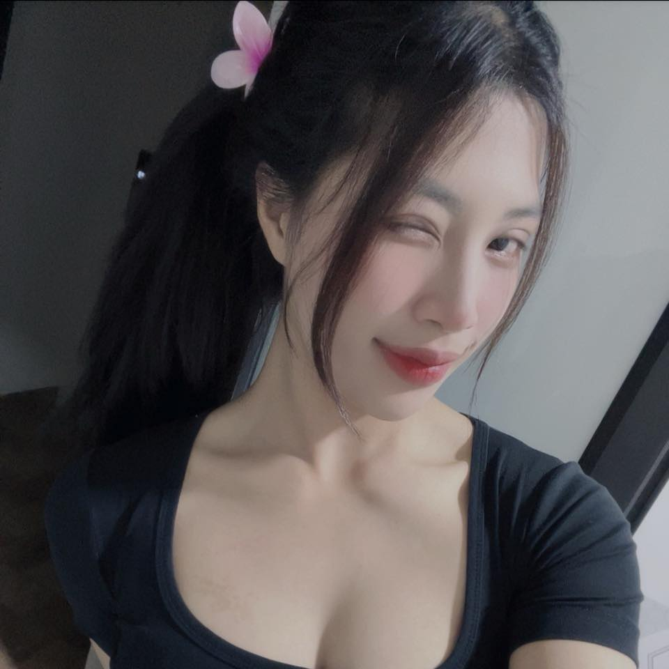 photo-1740970919681 photo-1740970919681