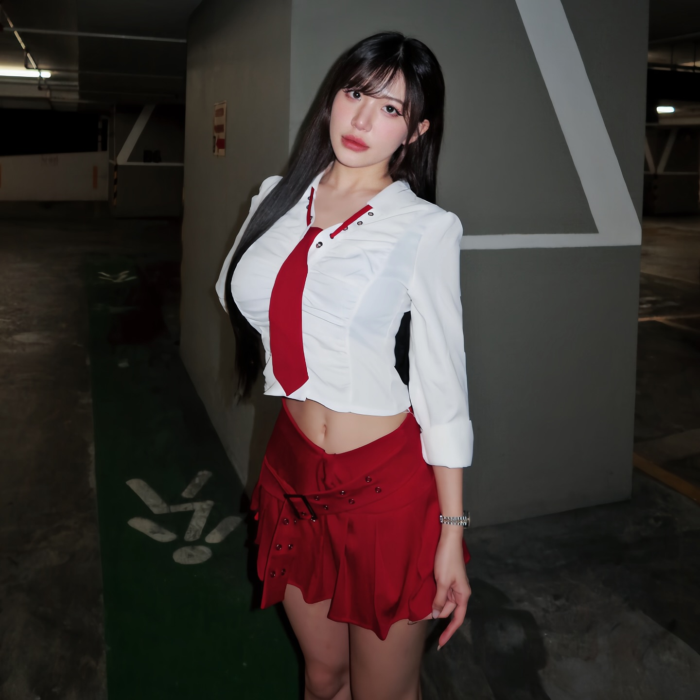 Hot girl triệu follow gây