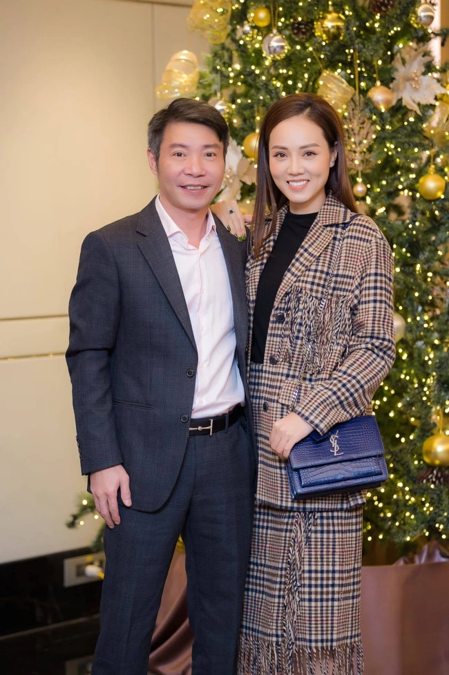 NSND Công Lý chính thức rời vị trí Phó Giám đốc nhà hát kịch Hà Nội- Ảnh 4. NSND Công Lý chính thức rời vị trí Phó Giám đốc nhà hát kịch Hà Nội- Ảnh 4.