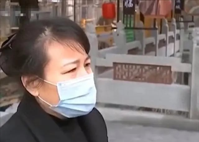 Người phụ nữ ở Trung Quốc gửi tiết kiệm 4,2 tỷ đồng, khi tất toán chỉ còn 1/7 cùng 1