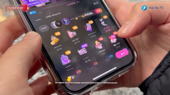 photo-1742698925606 photo-1742698925606