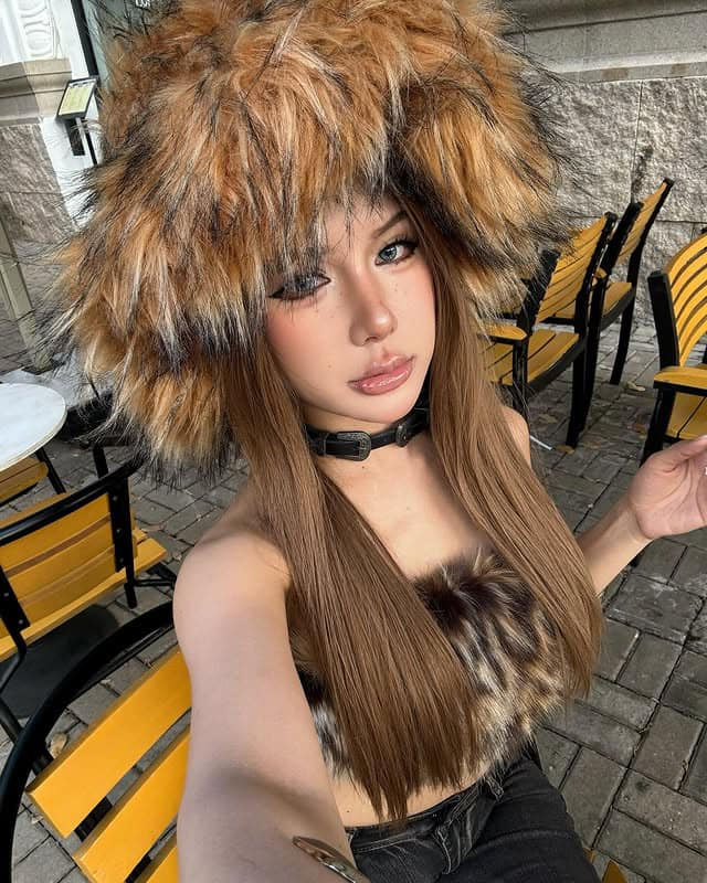 Lộ diện hội chị em