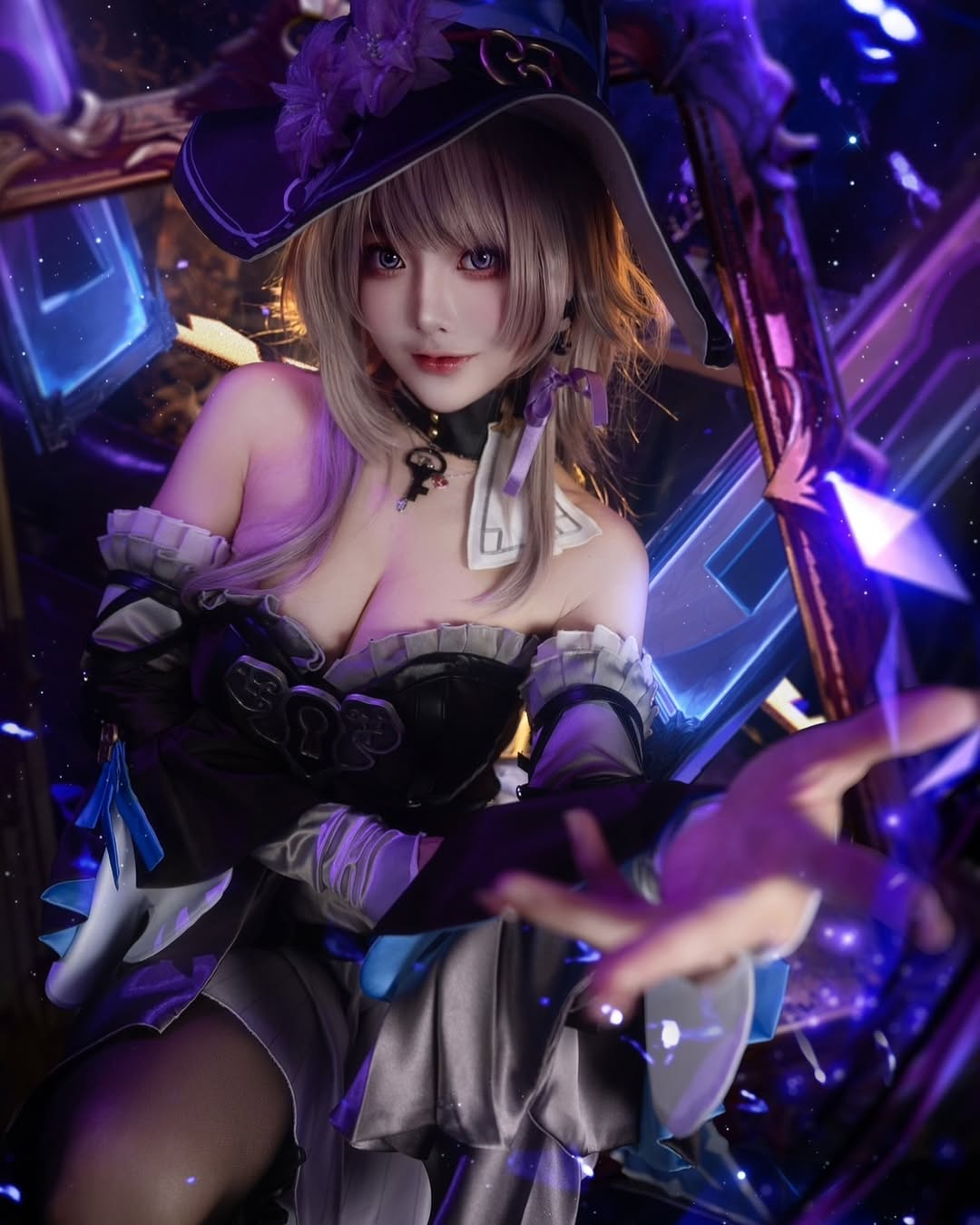 photo-1744688575171 photo-1744688575171