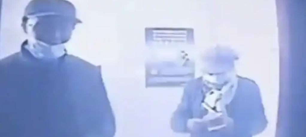 Cụ ông 89 tuổi đi rút hơn 14 triệu đồng tại cây ATM, về nhà phát hiện chỉ còn 1 nửa: Cảnh sát cảnh báo chiêu lừa đảo “nhanh như chớp”- Ảnh 3. Cụ ông 89 tuổi đi rút hơn 14 triệu đồng tại cây ATM, về nhà phát hiện chỉ còn 1 nửa: Cảnh sát cảnh báo chiêu lừa đảo “nhanh như chớp”- Ảnh 3.