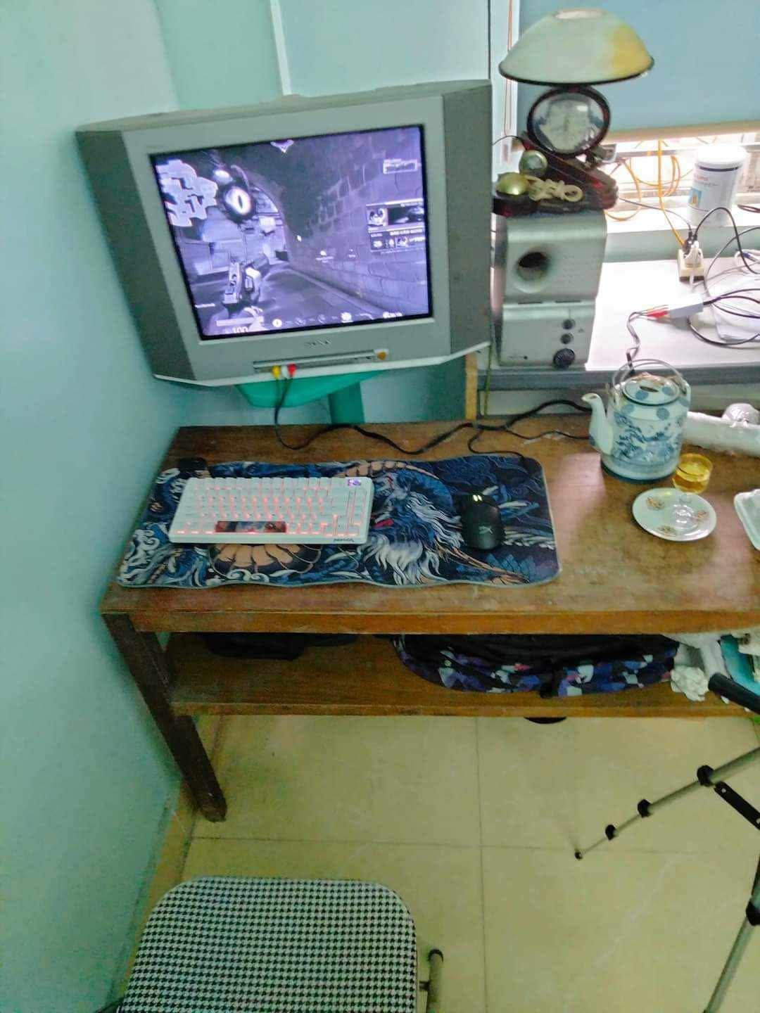 photo-1748627727364-17486277283511194343039 "Nổ mắt" với màn hình đen trắng "30k" của game thủ FPS, hóa ra nghị lực cũng chỉ... đến vậy mà thôi photo 1748627727364 17486277283511194343039