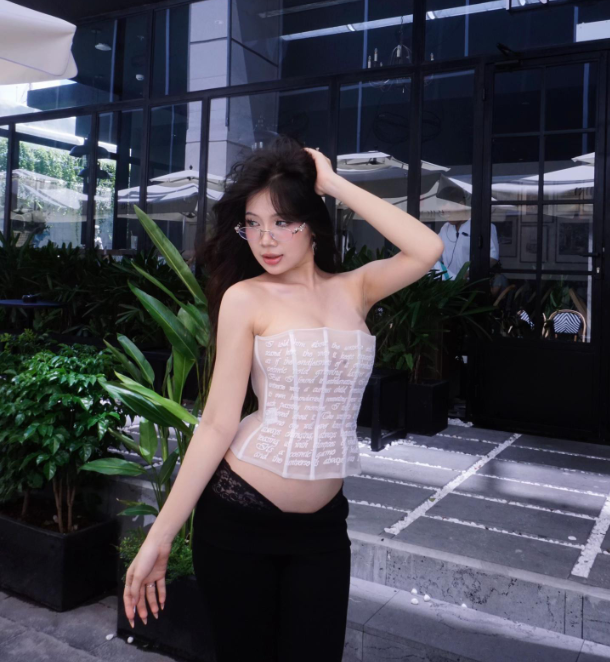 TikToker xinh đẹp hút hơn 3 triệu view chỉ với một clip hơn mười giây- Ảnh 3.