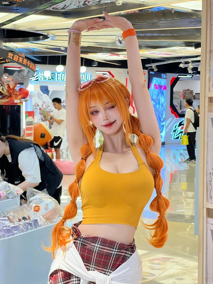 Cosplay Nami, khi nữ thần One Piece bước ra đời thực xuất thần đến từng milimet- Ảnh 6. Cosplay Nami, khi nữ thần One Piece bước ra đời thực xuất thần đến từng milimet- Ảnh 6.