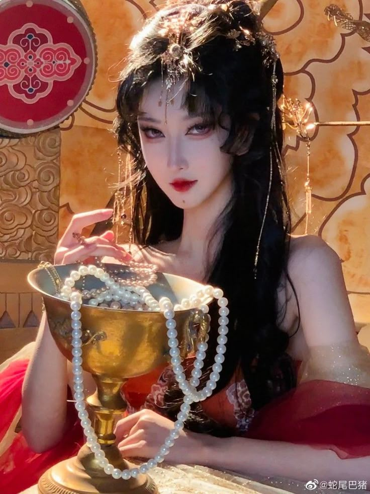 Nữ coser sinh năm 2001 cao 1m75, sở hữu vẻ đẹp Nữ coser sinh năm 2001 cao 1m75, sở hữu vẻ đẹp