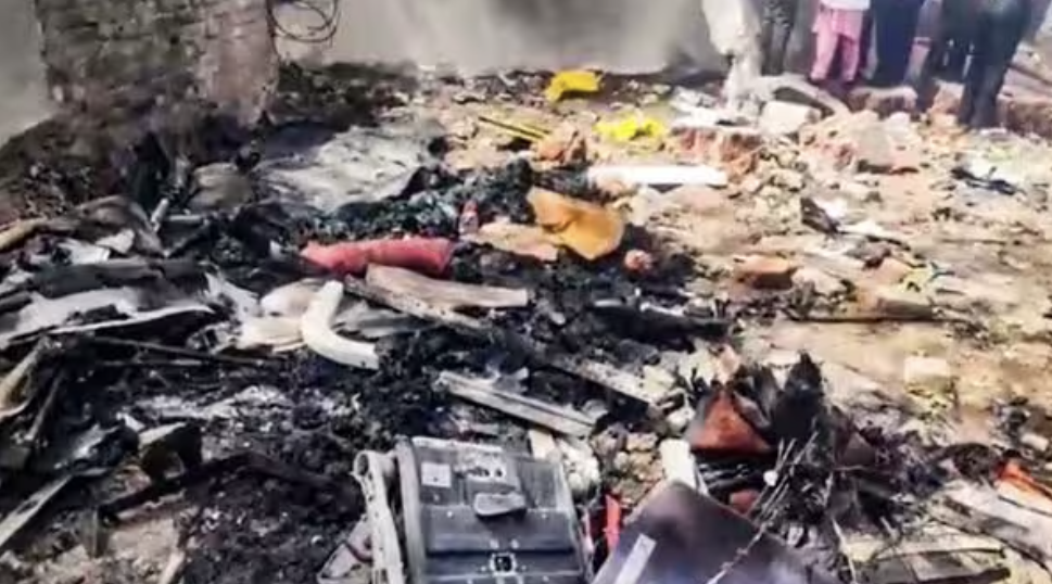 Vụ rơi máy bay Ấn Độ: Vụ rơi máy bay Ấn Độ: