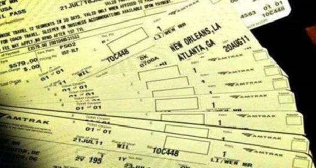 Bán vé máy bay trọn đời 6 tỷ đồng, tưởng lời to không ngỡ lỗ nặng 523 tỷ đồng, hãng bay kiện, đòi thu hồi vé: Tòa phán