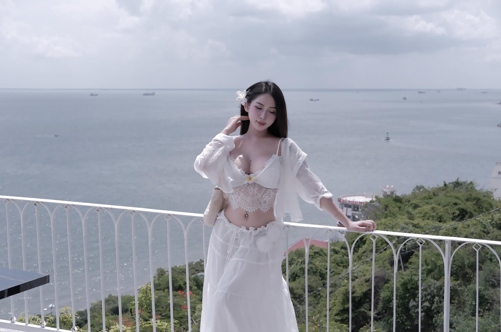 Bị lấy ảnh hở hang làm content, hot girl bức xúc lên tiếng- Ảnh 6.