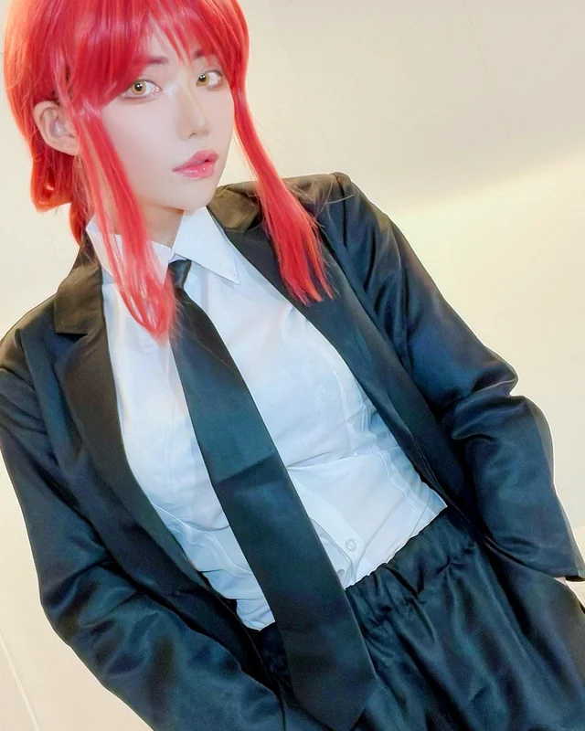 photo-1755232438701 photo-1755232438701